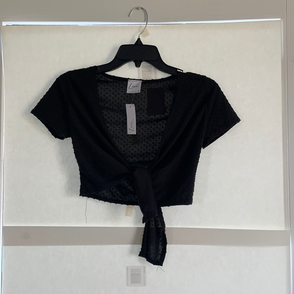 NWT Livi by Olivia Rae Black Tie Front Crop Top Size XS